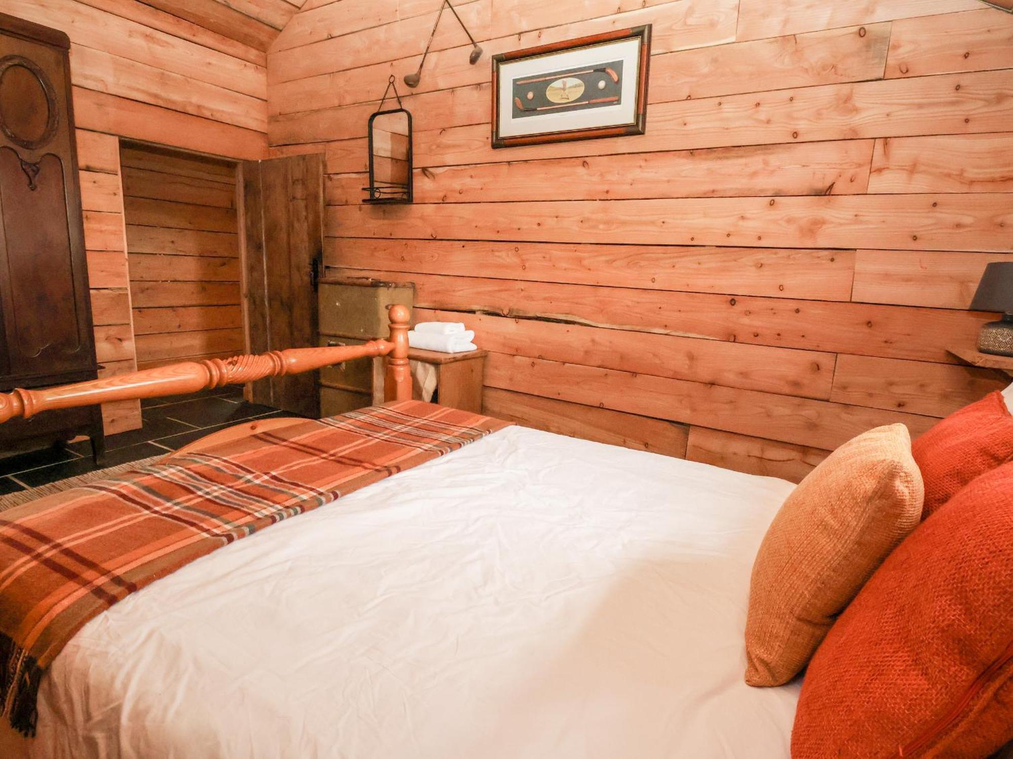 Holiday home Y Caban *